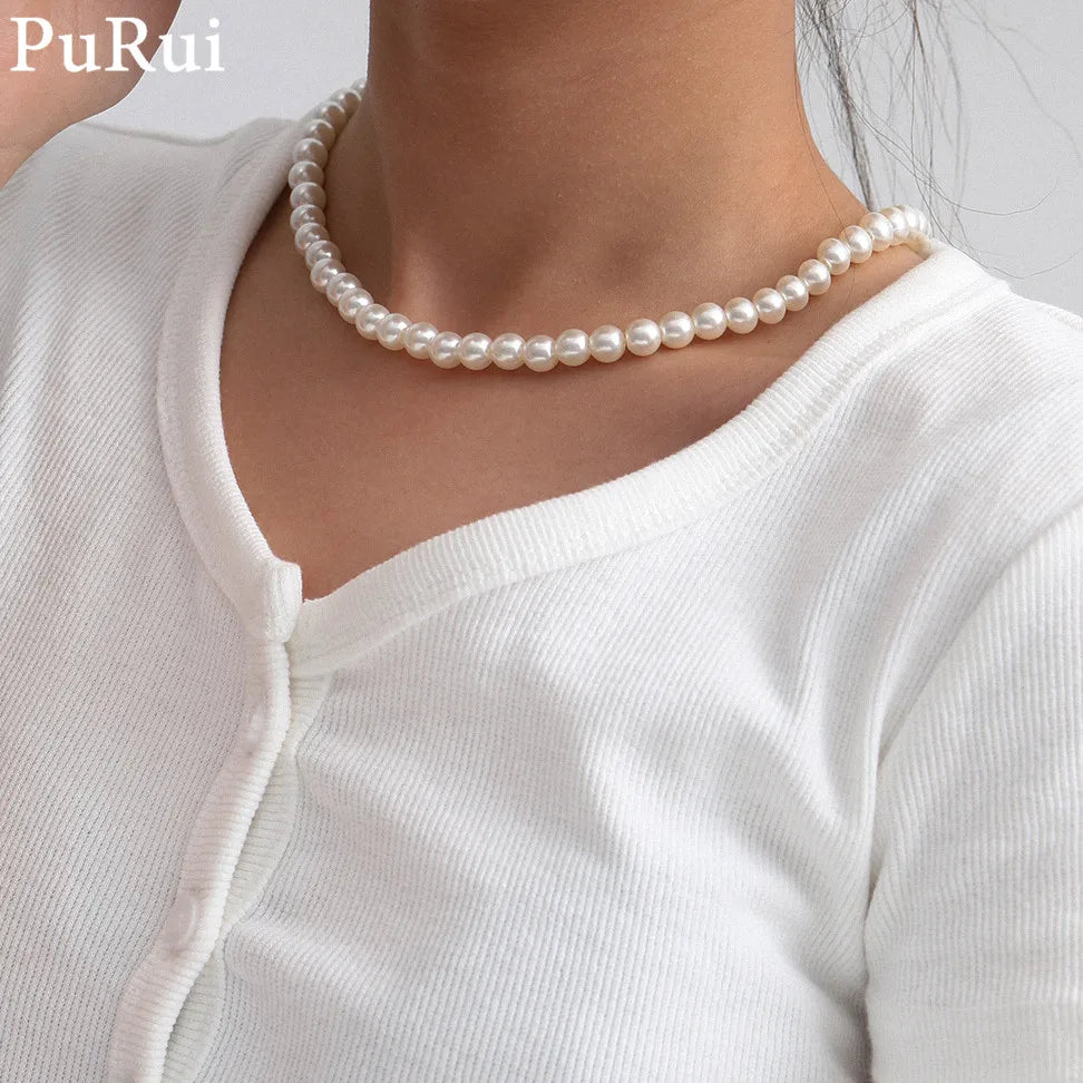 Maison Velvet — Pearl Aura Choker