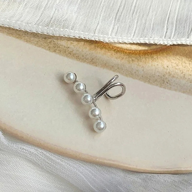 Maison Velvet — Pearl Glow Ear Cuff