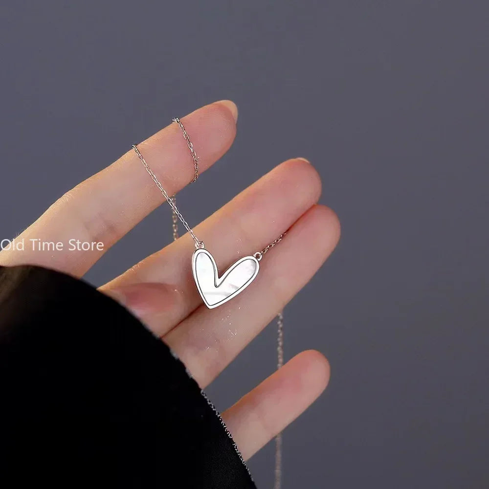 Maison Velvet — Pearl Heart Necklace