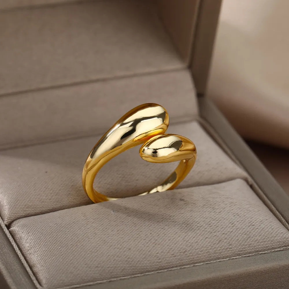 Maison Velvet — Luna Double Pearl Ring