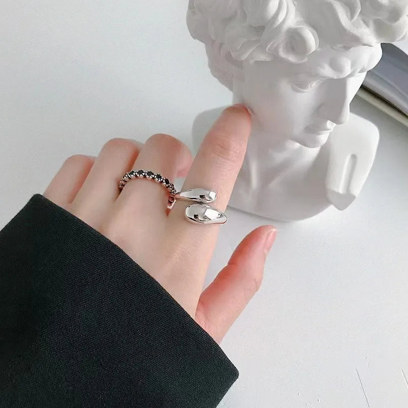 Maison Velvet — Luna Double Pearl Ring