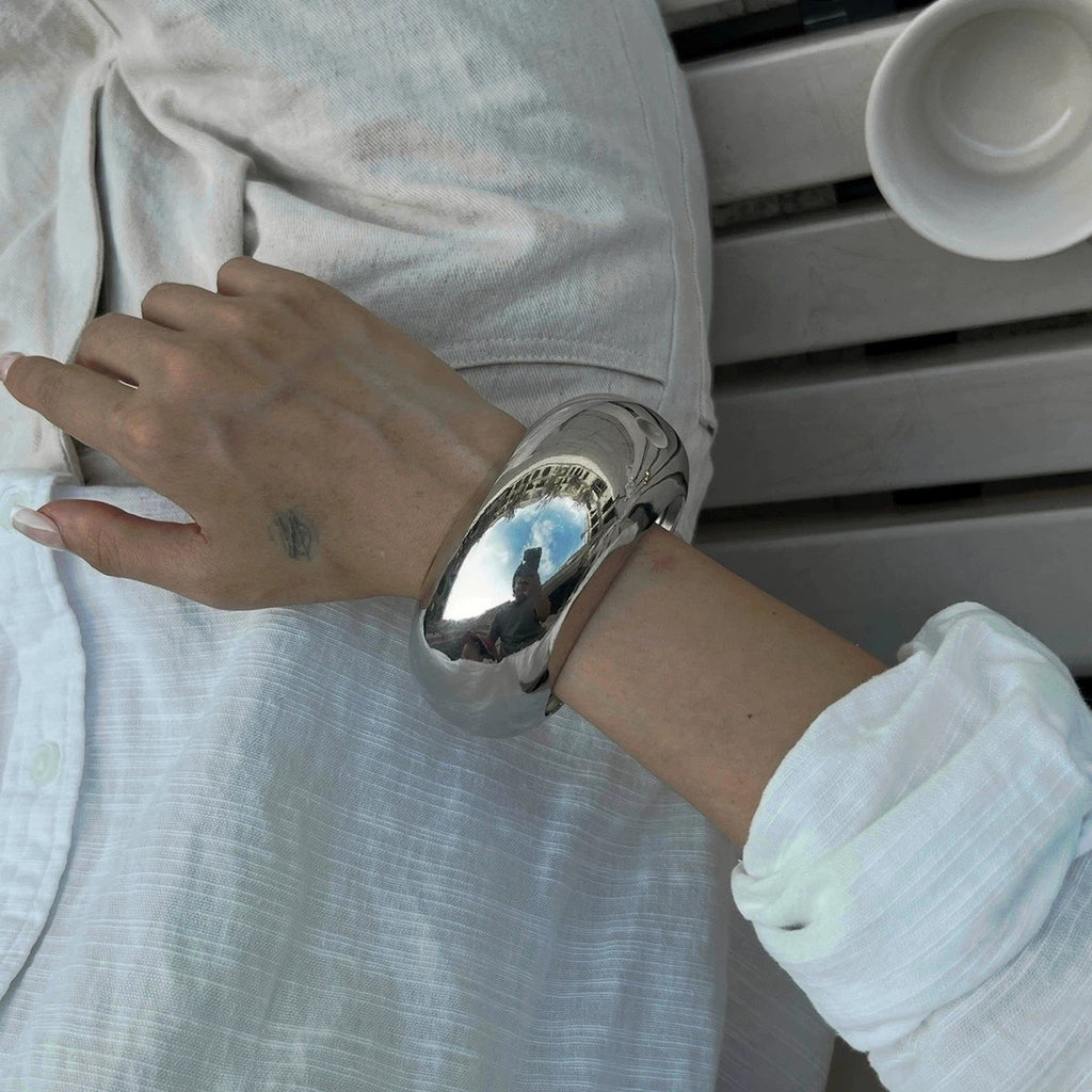 Maison Velvet — Luna Gold Bracelet