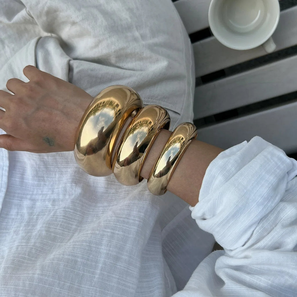 Maison Velvet — Luna Gold Bracelet
