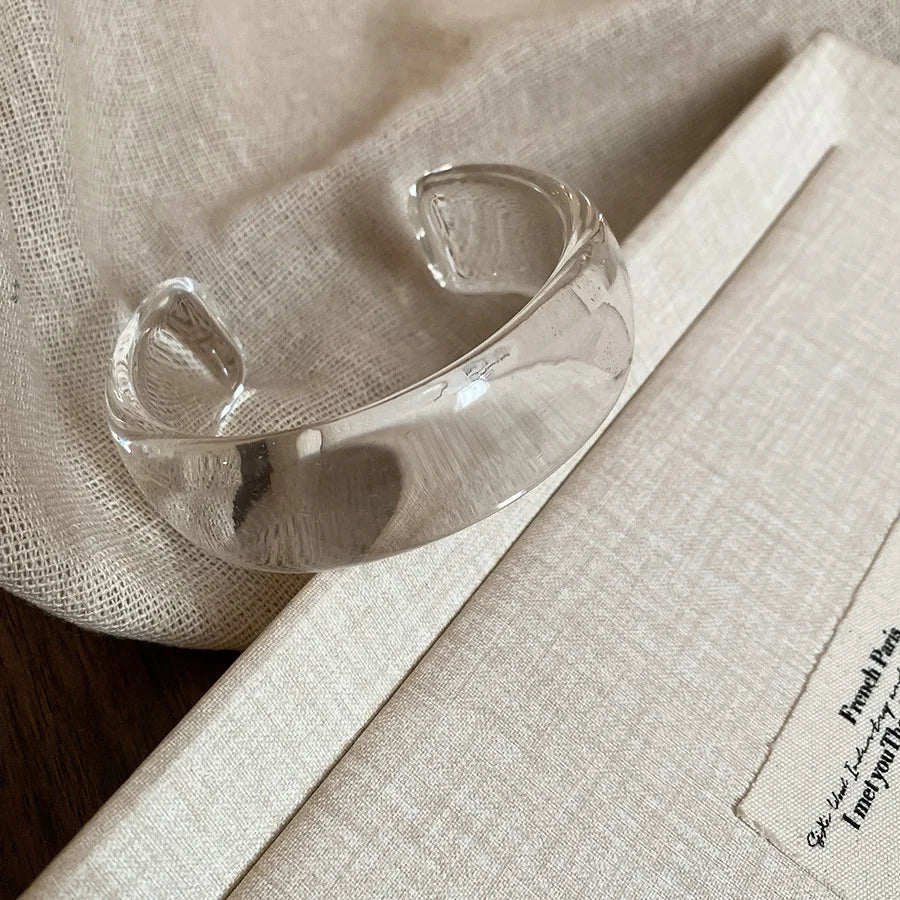 Maison Velvet — Luna Resin Bangle