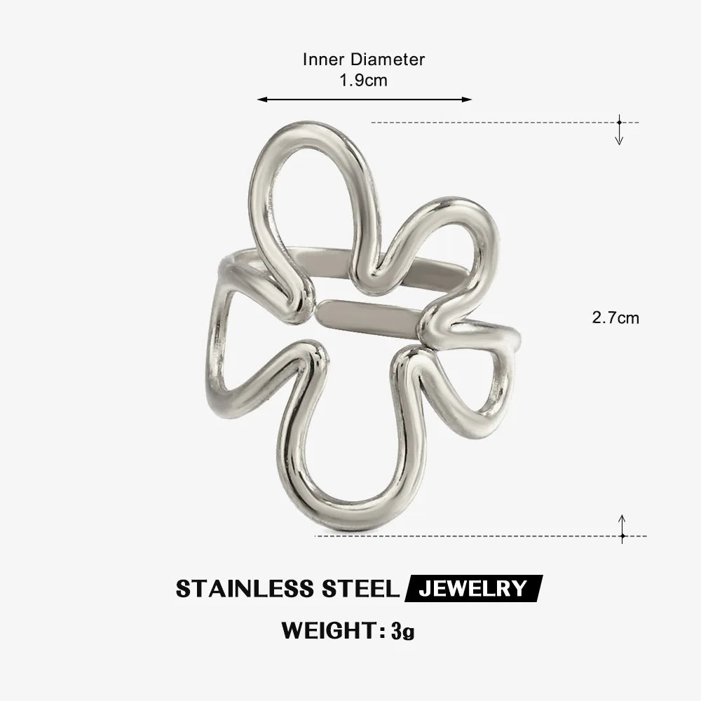 Maison Velvet — Bloom Elegance Ring 🤍