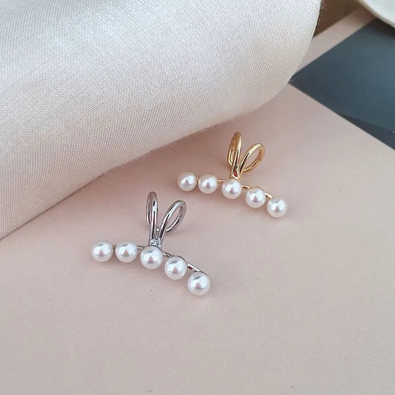 Maison Velvet — Pearl Glow Ear Cuff