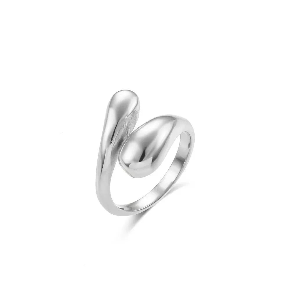 Maison Velvet — Luna Double Pearl Ring