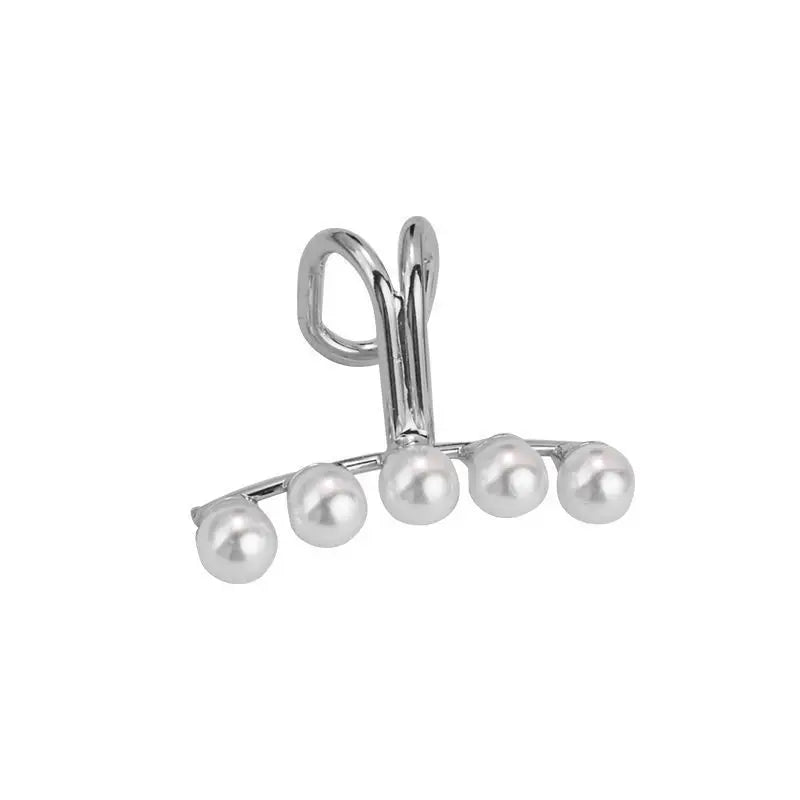 Maison Velvet — Pearl Glow Ear Cuff